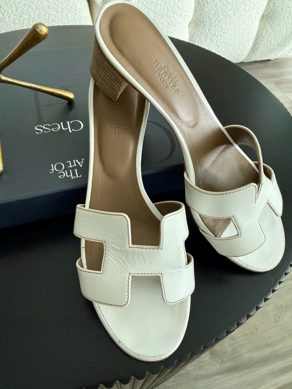 Hermès White Leather H Sandal Slides